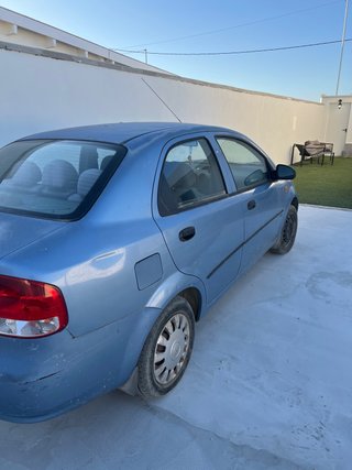 Daewoo Kalos 2004  buen estado