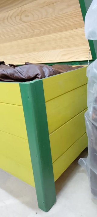 Baúl de madera para almacenaje