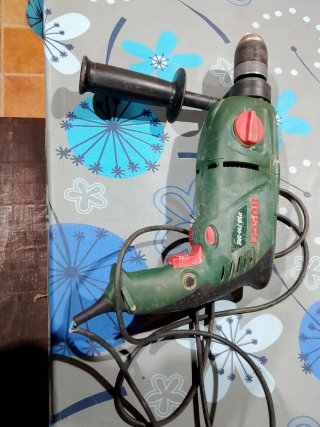 Taladro percutor Bosch PSB 700-2RE