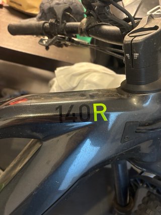 Bicicleta eléctrica Stereo Hybrid 140