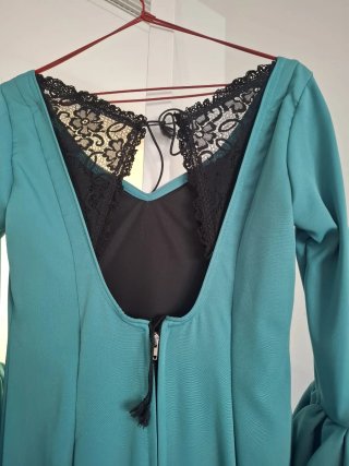Traje de flamenca verde talla 38