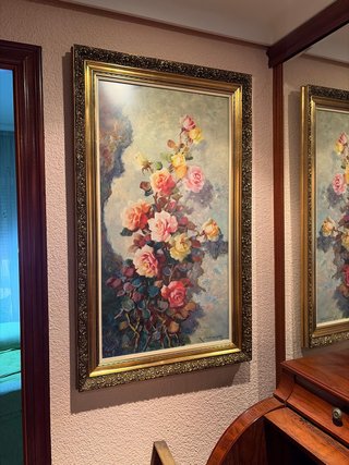 Cuadro de flores en dorado