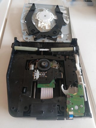 Lettore PS4 Slim