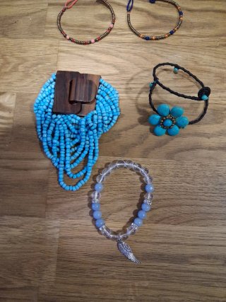 Lote 10 pulseras variadas