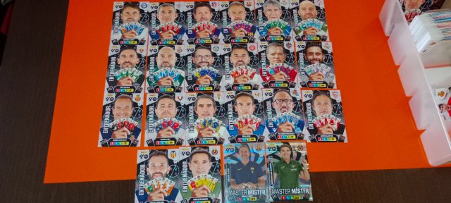 Lote Entrenadores Adrenalyn XL 2015-2016