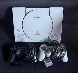 Consola PS1 Sony para piezas o reparar