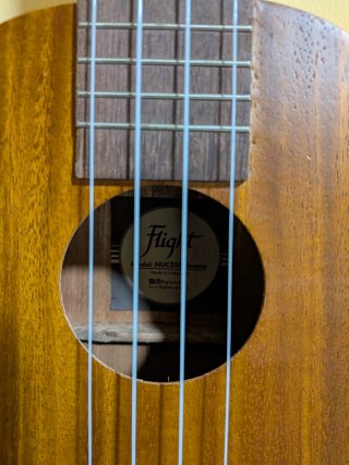 Ukelele Nuc 250