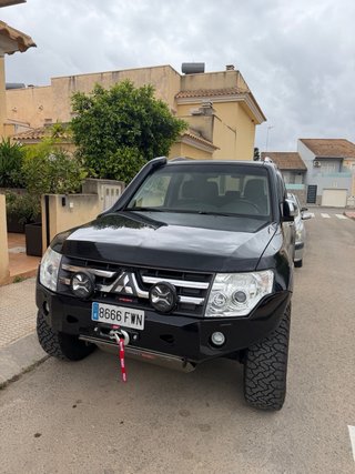 Mitsubishi Montero 2007