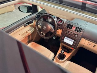 Volkswagen Touran 2011
