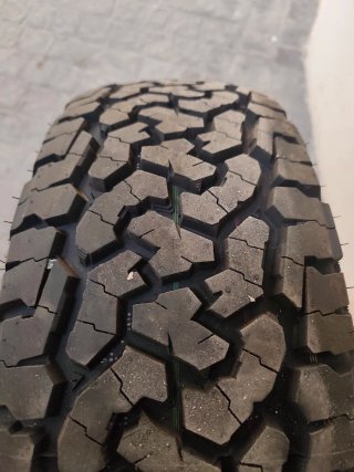Neumáticos 225/70R16 Jeep Cherokee 4 unidades.