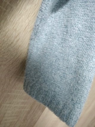 Jersey  suéter azul semi transparente entretiempo