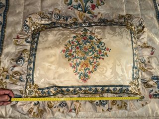 Exclusivo Conjunto de Cama Estilo Clásico