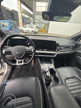KIA Sportage 2023 (NEGOCIABLE)