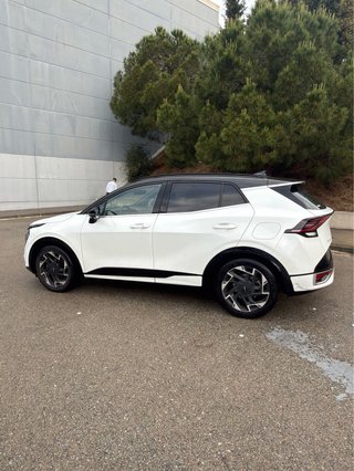 KIA Sportage 2023 (NEGOCIABLE)