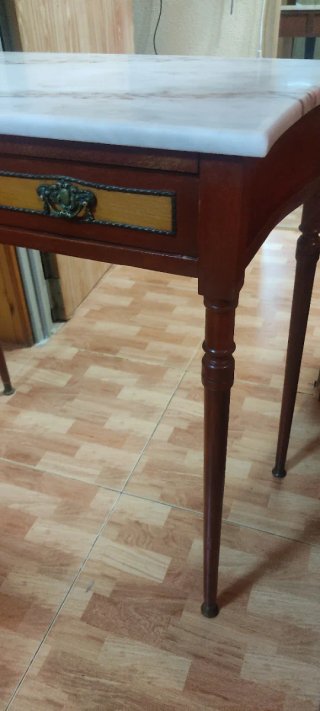 Mesa de entrada antigua mármol y madera