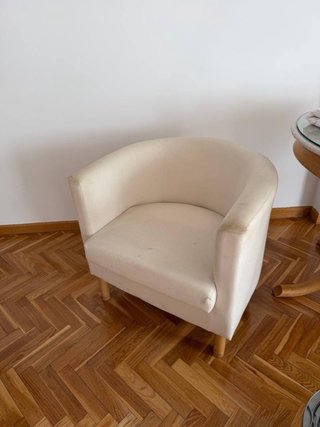 Butaca sillón beige tela