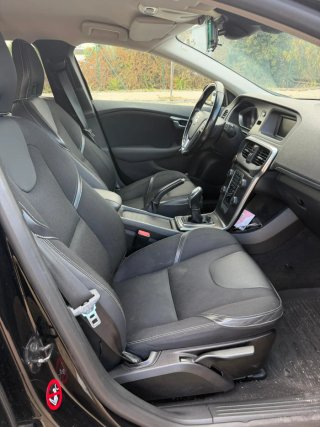 Volvo V40 2012