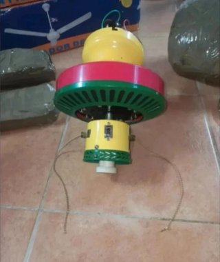 Ventilador de techo multicolor