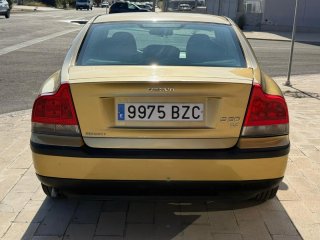 Volvo S60 2002