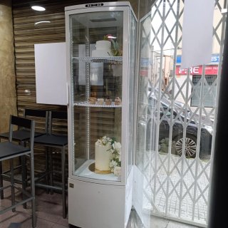Vitrina expositora refrigerada