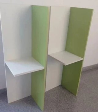 2 Estanterías Verdes y Blancas