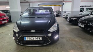 Ford S-MAX 2011