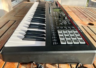 Roland Fantom 06 Teclado Sintetizador