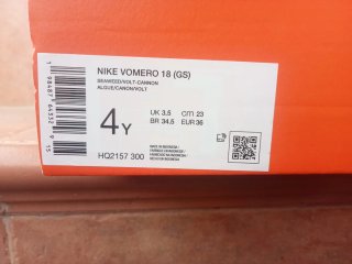 Nike Vomero 18