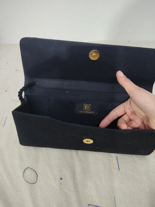 Lote 4 Carteras: Negras y Azul