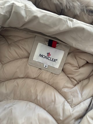 Piumino Moncler Donna Taglia M Beige