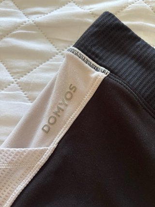 Conjunto deportivo talla S con sujetador y legging