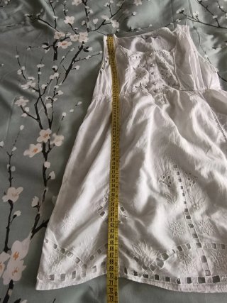 Blusa blanca bordada