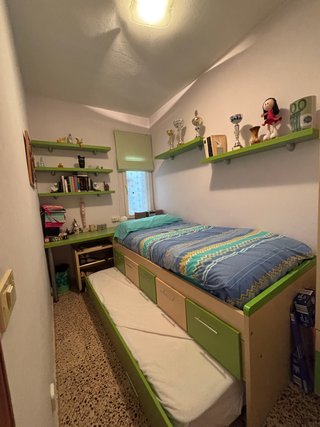 Dormitorio juvenil nido semi nuevo