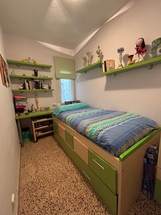 Dormitorio juvenil nido semi nuevo