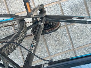 Bicicleta B-PRO 40-20 Negra y Azul