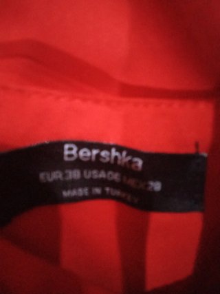 Traje pantalón rojo talla M