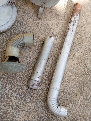 Estufa de leña metálica