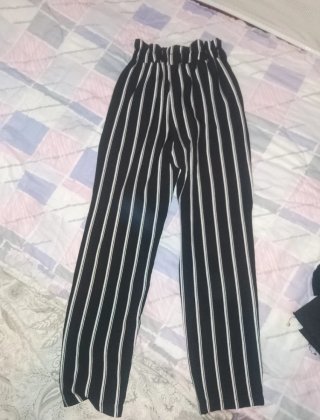 Pantalón Shein Talla 11-12 Rayas Blanco y Negro