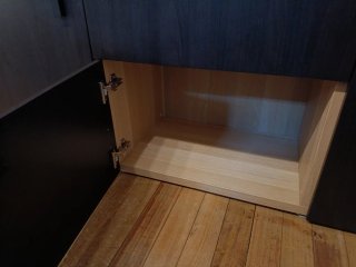 Aparador Besta Ikea Negro y Transparente
