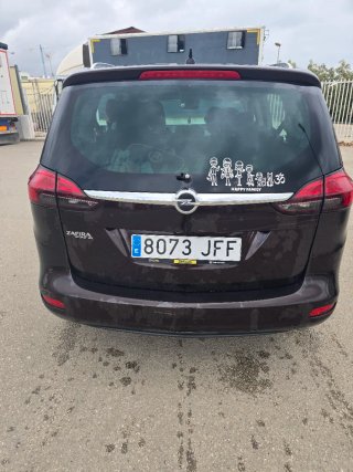 Opel Zafira Tourer 2015