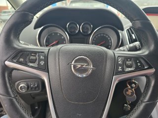 Opel Zafira Tourer 2015
