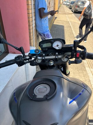 Yamaha fz8