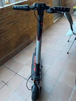 Patinete Eléctrico Aprilia eSR1