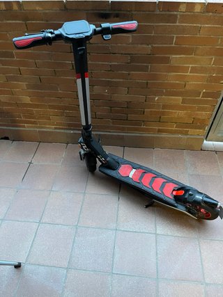Patinete Eléctrico Aprilia eSR1