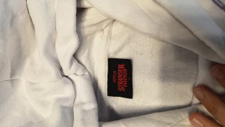 Sudadera Stranger Things con estampado