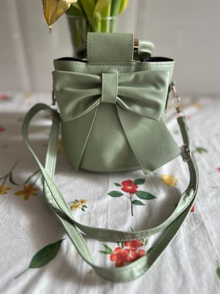 Bolso lazo verde 2 en 1
