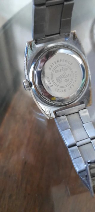 Reloj Jupex Antichoc 17 Rubis Cuerda Manual