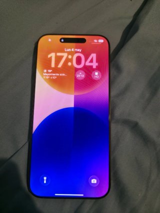iPhone 16 Pro Max