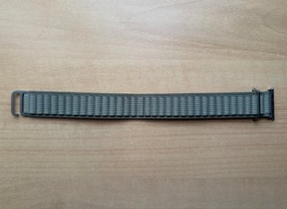 Apple Watch ULTRA 49mm. Olive Alpine Loop L