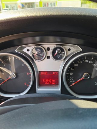 Ford Focus 1.6 TDCi 2008 - Muy cuidado